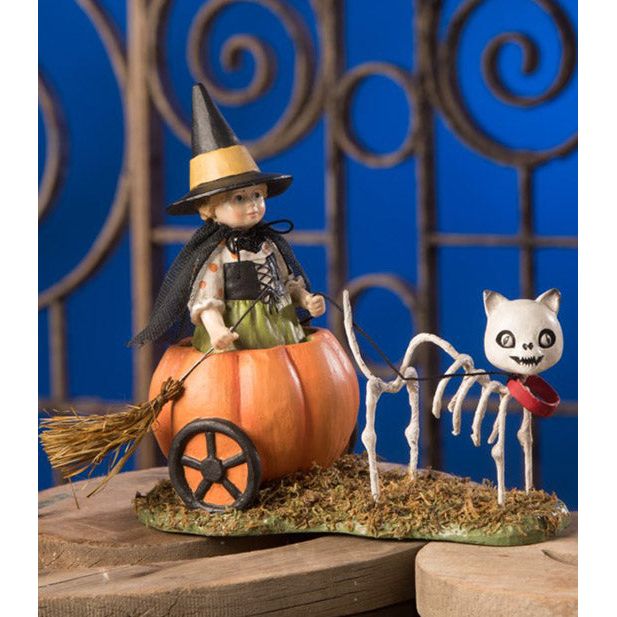 Skelly's Pumpkin Carriage 7.5"